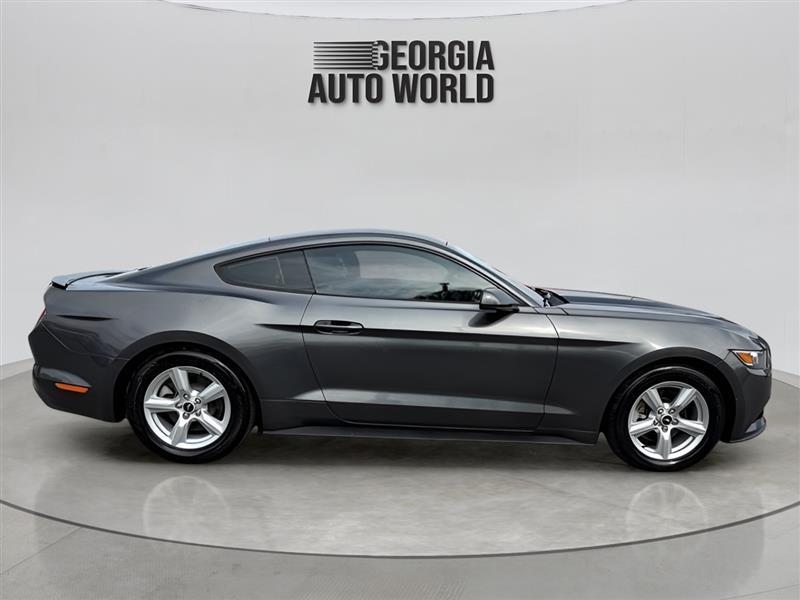 Ford Mustang EcoBoost Coupe 2015