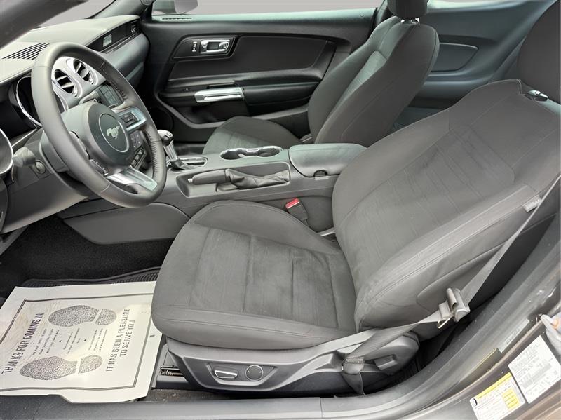 Ford Mustang EcoBoost Coupe 2015