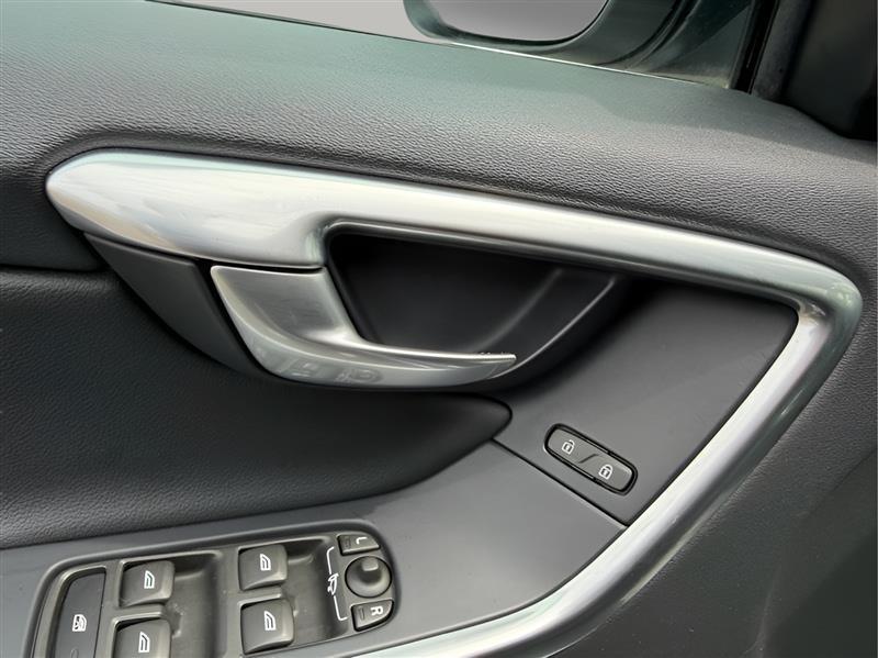 Volvo XC60 T6 Drive-E Platinum FWD 2015