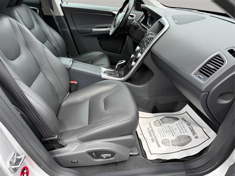 Volvo XC60 T6 Drive-E Platinum FWD 2015