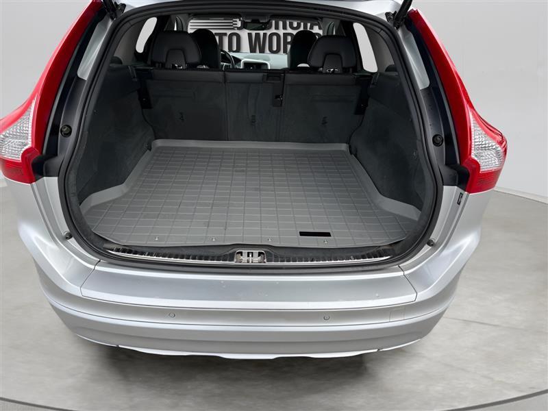 Volvo XC60 T6 Drive-E Platinum FWD 2015