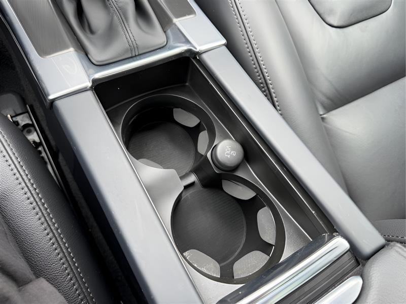 Volvo XC60 T6 Drive-E Platinum FWD 2015