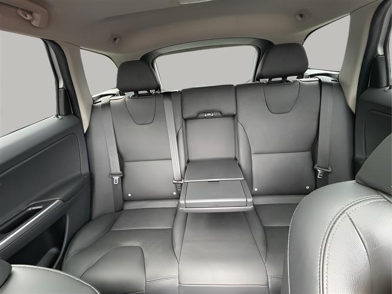 Volvo XC60 T6 Drive-E Platinum FWD 2015