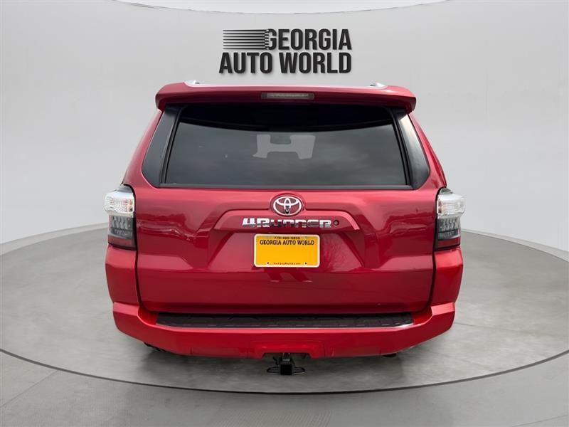 Toyota 4Runner SR5 2WD 2018