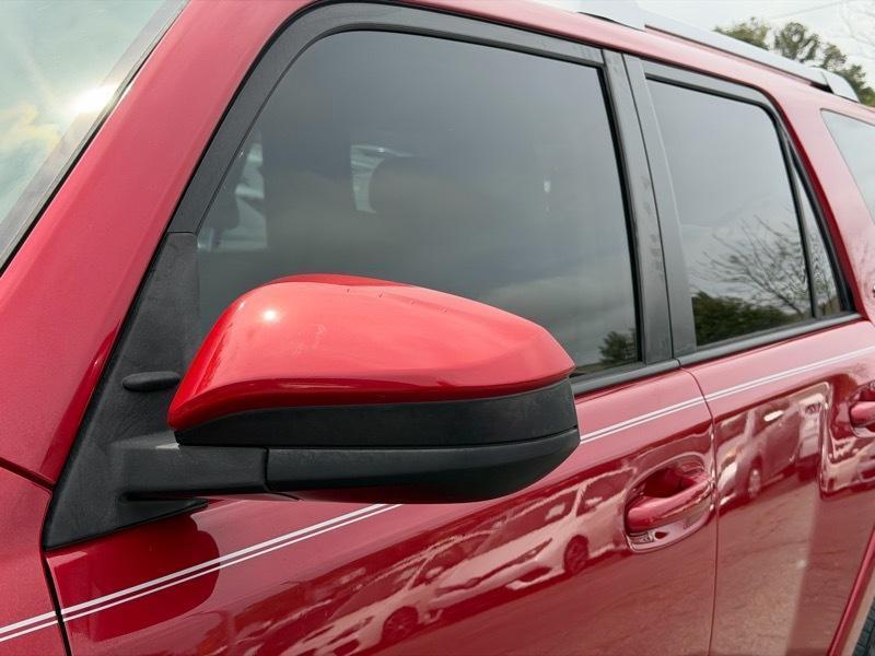 Toyota 4Runner SR5 2WD 2018