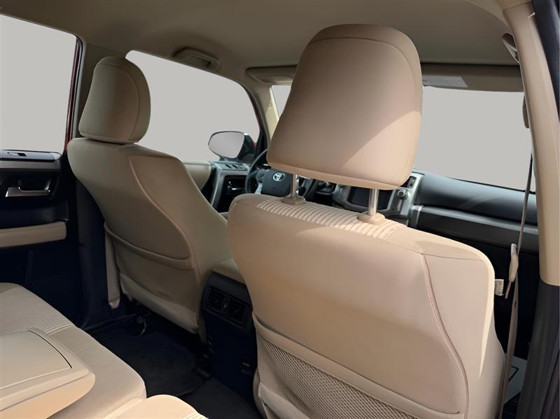 Toyota 4Runner SR5 2WD 2018