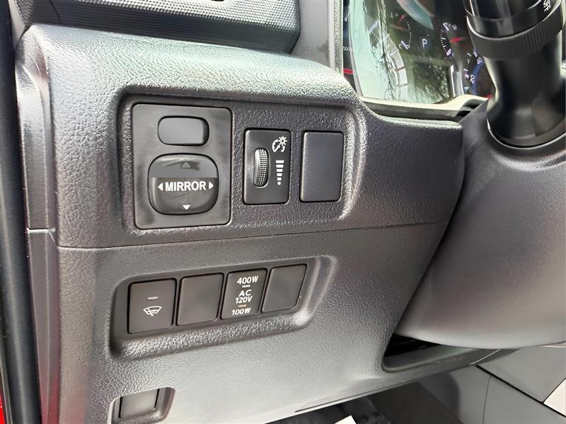 Toyota 4Runner SR5 2WD 2018