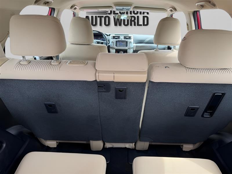 Toyota 4Runner SR5 2WD 2018