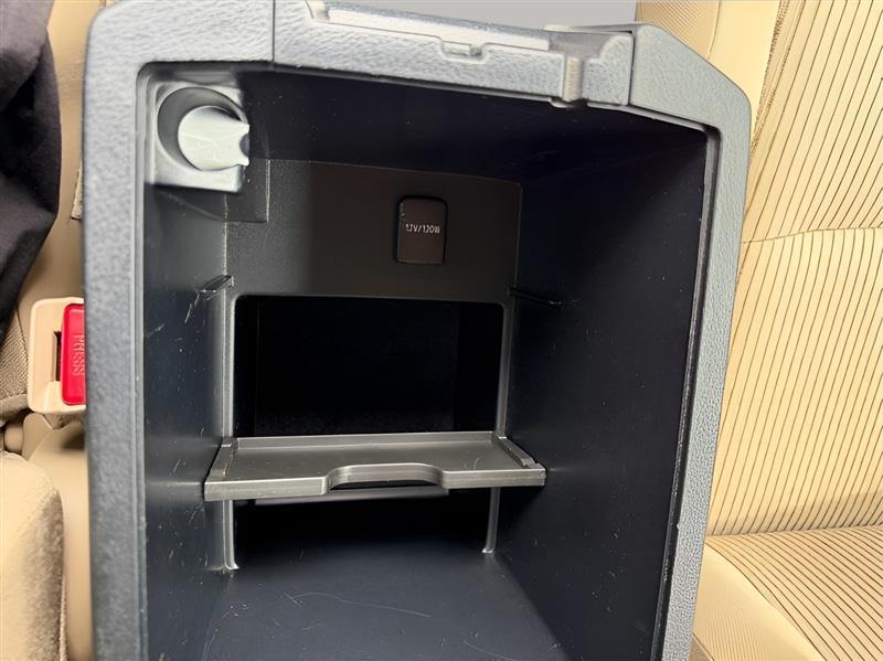 Toyota 4Runner SR5 2WD 2018