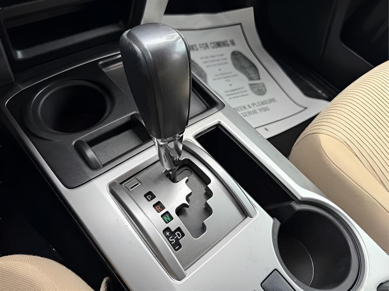 Toyota 4Runner SR5 2WD 2018