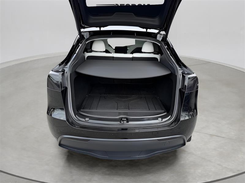 Tesla Model Y Long Range 2023