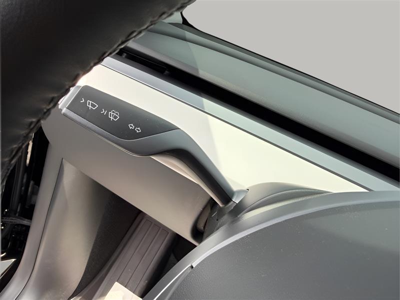 Tesla Model Y Long Range 2023