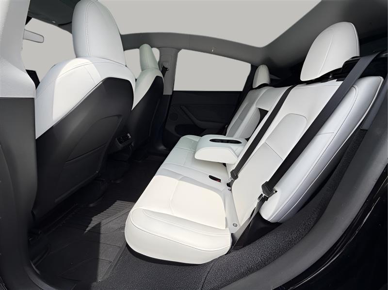 Tesla Model Y Long Range 2023