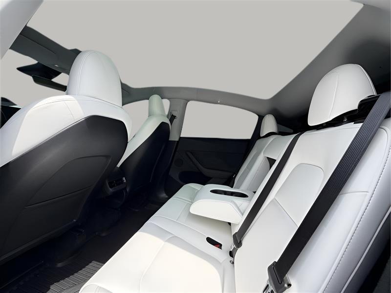 Tesla Model Y Long Range 2023