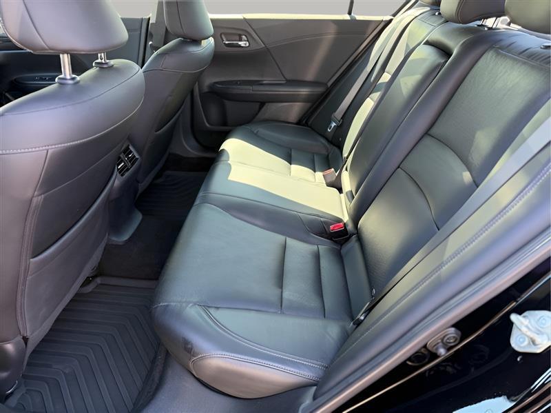 Honda Accord EX-L Sedan V6 6-Spd AT 2017