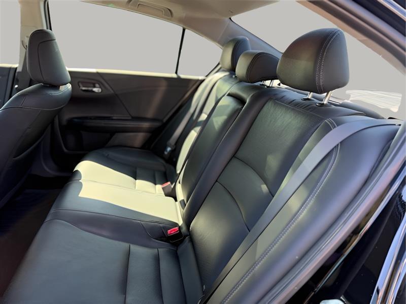 Honda Accord EX-L Sedan V6 6-Spd AT 2017