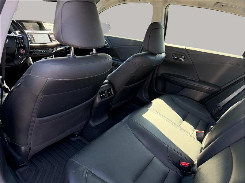 Honda Accord EX-L Sedan V6 6-Spd AT 2017