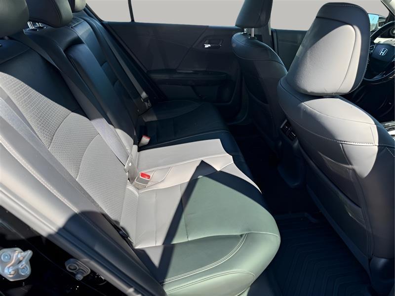 Honda Accord EX-L Sedan V6 6-Spd AT 2017