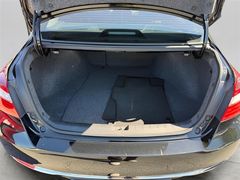 Honda Accord EX-L Sedan V6 6-Spd AT 2017