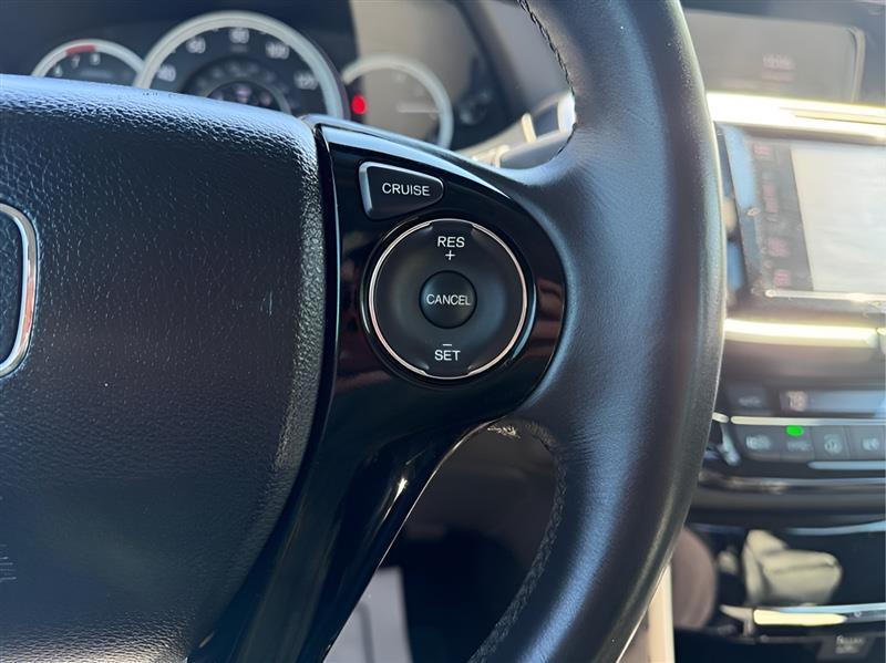 Honda Accord EX-L Sedan V6 6-Spd AT 2017