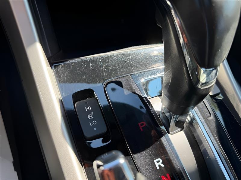 Honda Accord EX-L Sedan V6 6-Spd AT 2017