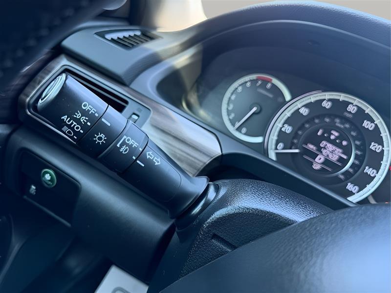 Honda Accord EX-L Sedan V6 6-Spd AT 2017