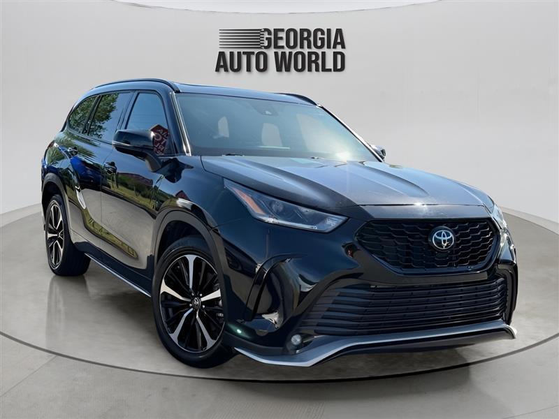 Toyota Highlander XSE FWD V6 2021