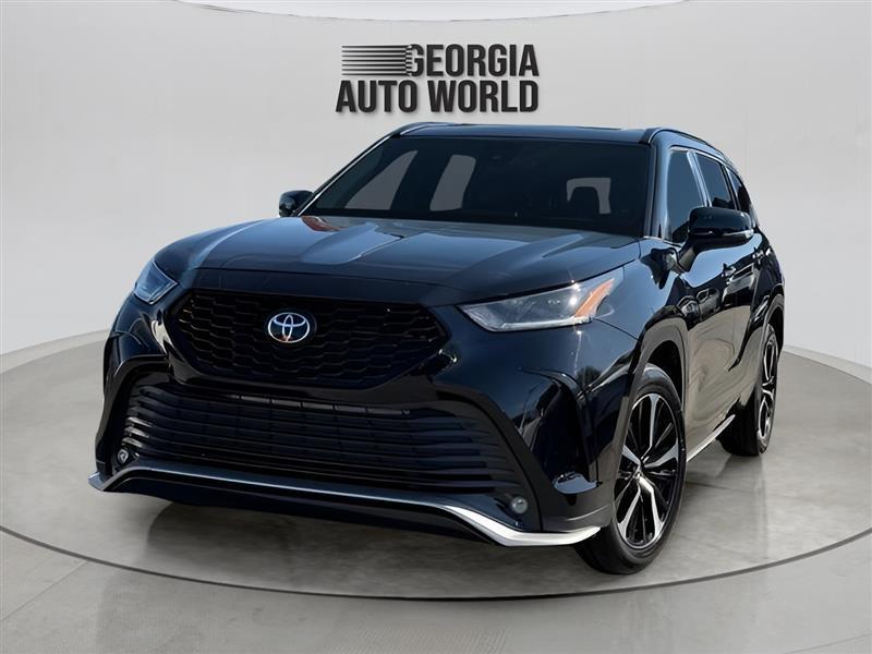 Toyota Highlander XSE FWD V6 2021