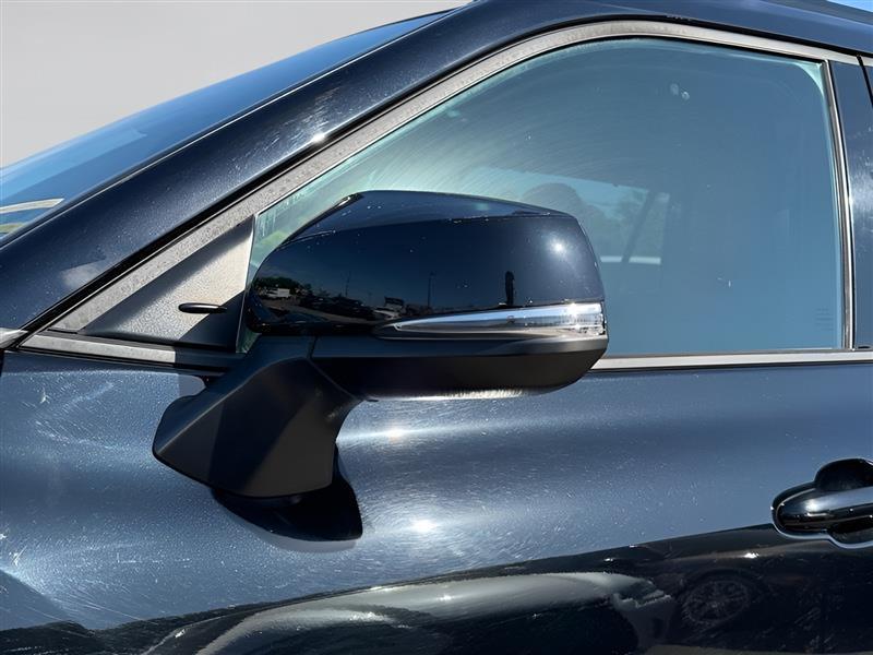 Toyota Highlander XSE FWD V6 2021