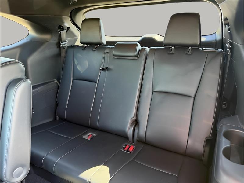 Toyota Highlander XSE FWD V6 2021