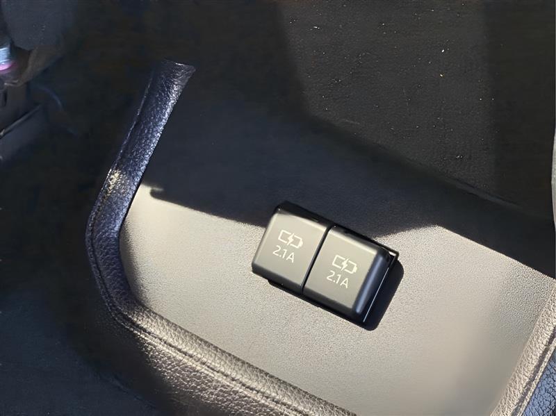 Toyota Highlander XSE FWD V6 2021