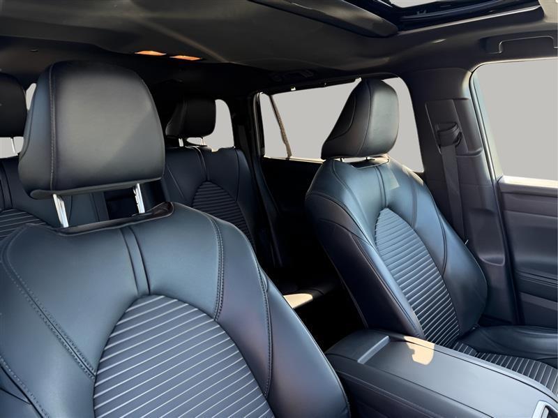 Toyota Highlander XSE FWD V6 2021