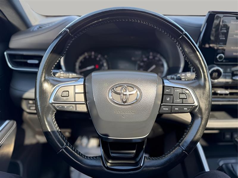 Toyota Highlander XSE FWD V6 2021