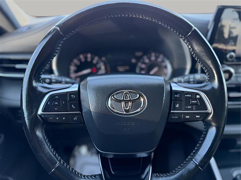 Toyota Highlander XSE FWD V6 2021