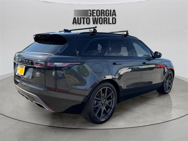 Land Rover Range Rover Velar R-Dynamic S 2023
