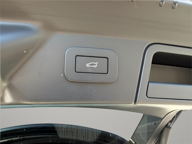 Land Rover Range Rover Velar R-Dynamic S 2023