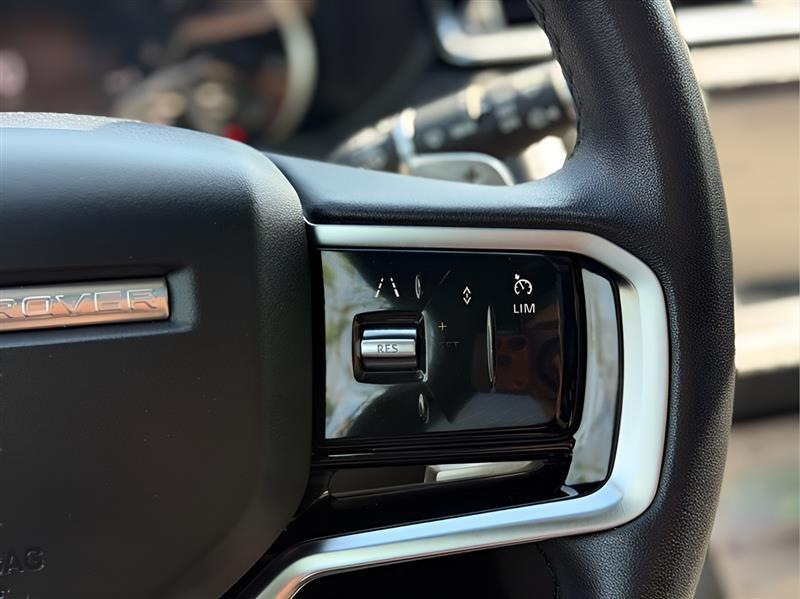 Land Rover Range Rover Velar R-Dynamic S 2023