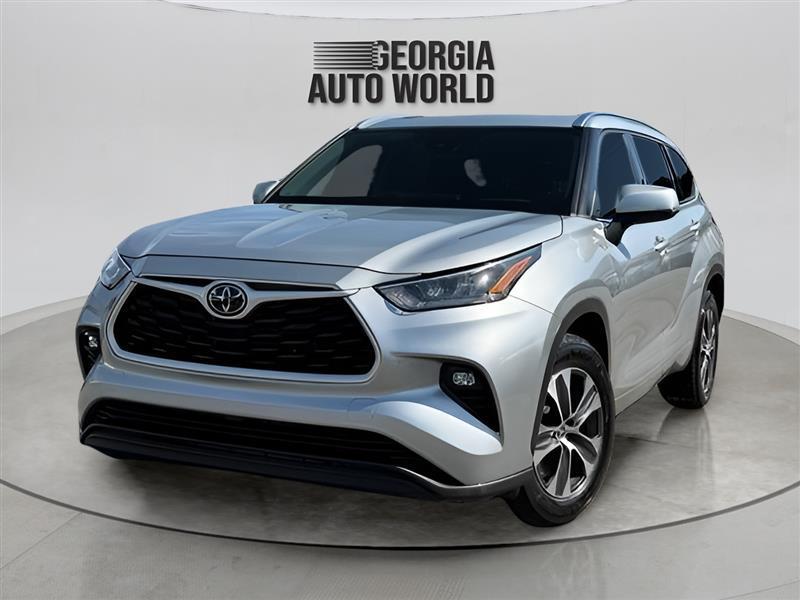 Toyota Highlander XLE FWD V6 2020