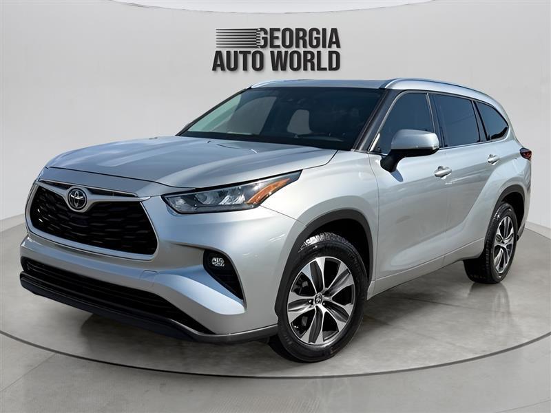 Toyota Highlander XLE FWD V6 2020