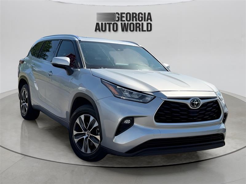 Toyota Highlander XLE FWD V6 2020