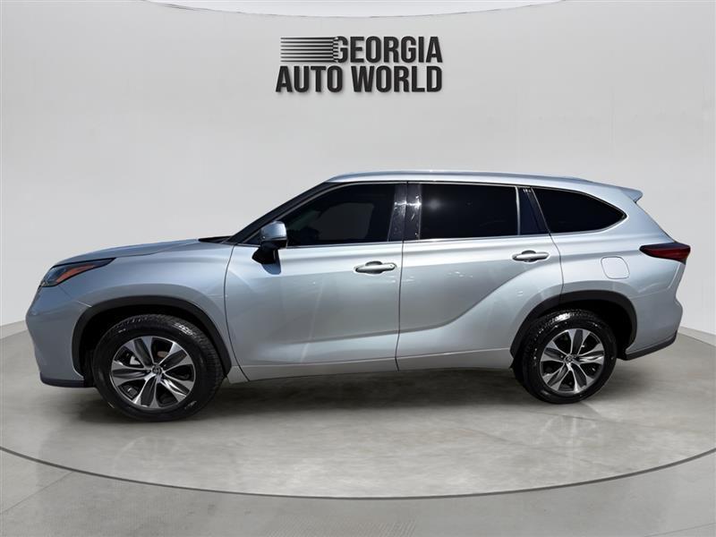 Toyota Highlander XLE FWD V6 2020