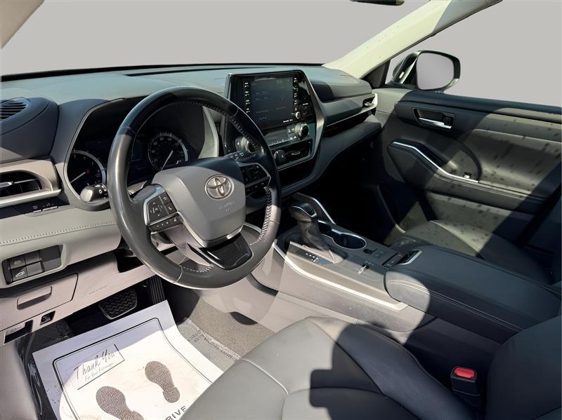 Toyota Highlander XLE FWD V6 2020