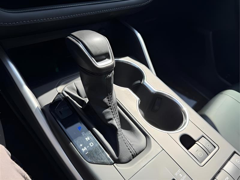 Toyota Highlander XLE FWD V6 2020