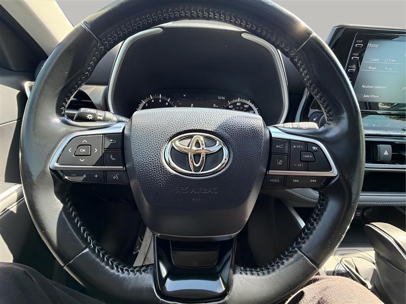 Toyota Highlander XLE FWD V6 2020