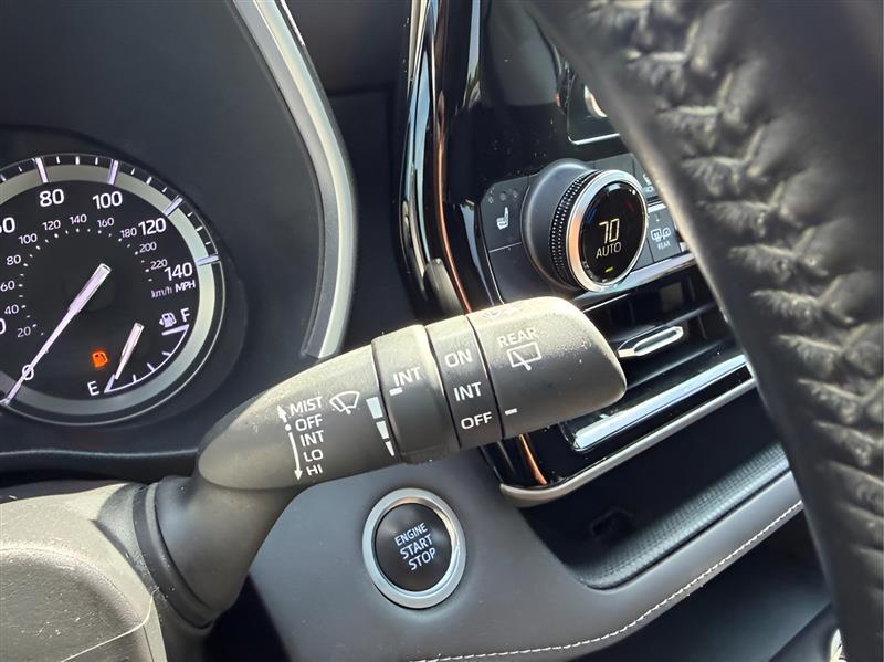 Toyota Highlander XLE FWD V6 2020