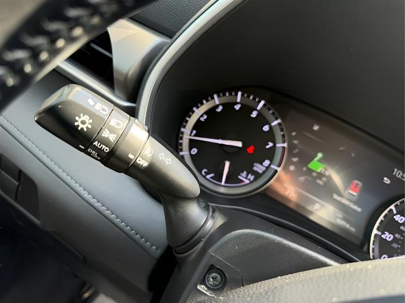 Toyota Highlander XLE FWD V6 2020