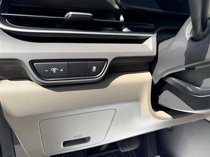 Kia Carnival SX Prestige 2025