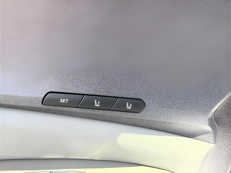 Kia Carnival SX Prestige 2025