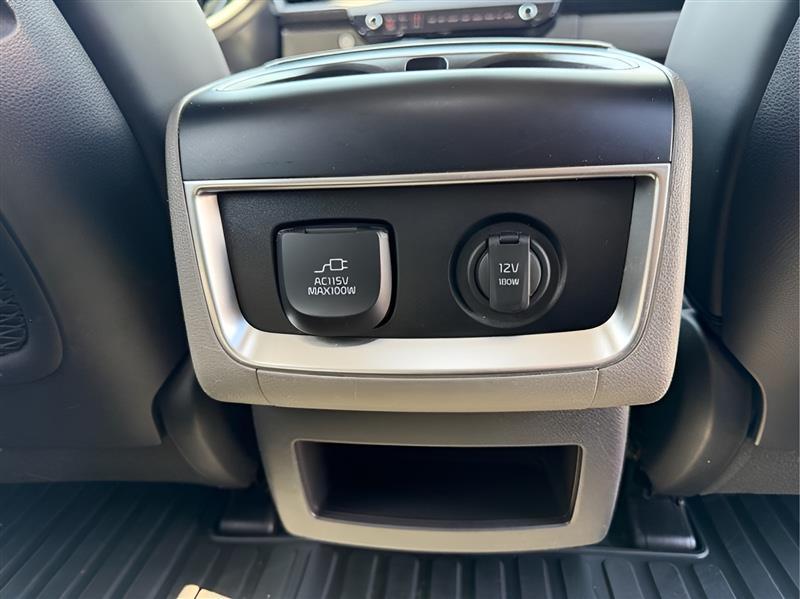 Kia Carnival SX Prestige 2025