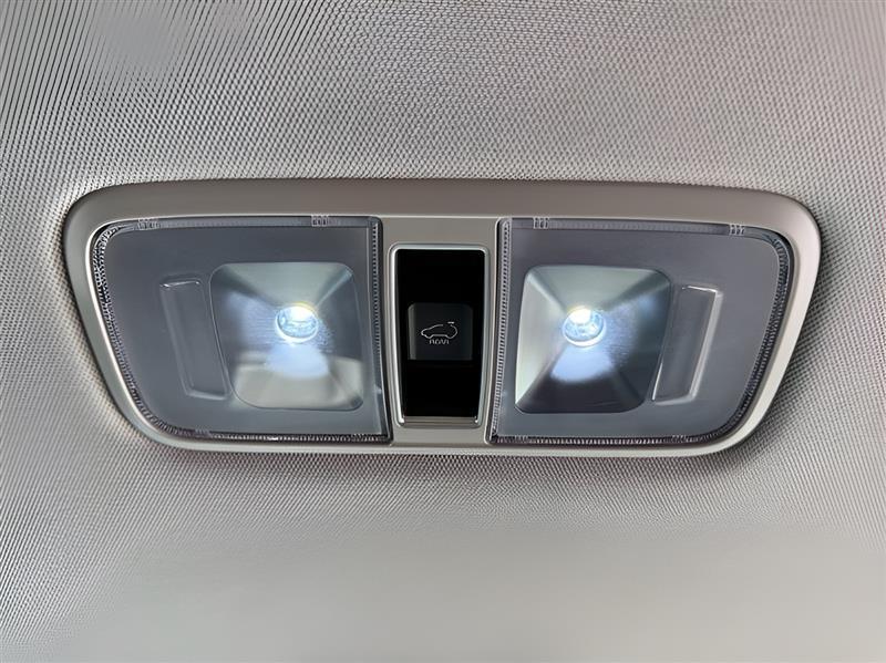 Kia Carnival SX Prestige 2025